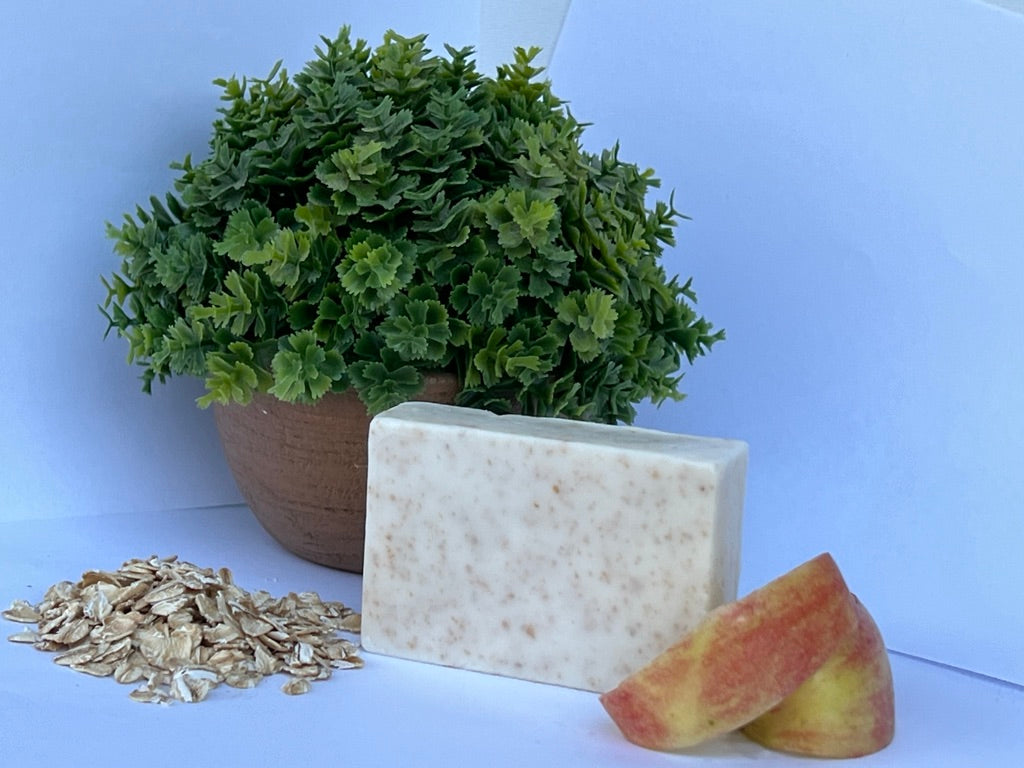 Jabón Exfoliante de Avena y Manzana